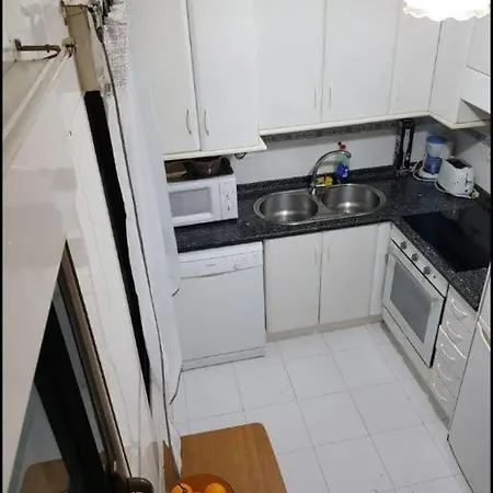 בית הארחה Private With Shared Bathroom